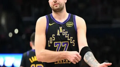 新鹏城新赛季启幕新主场 2025-02-19